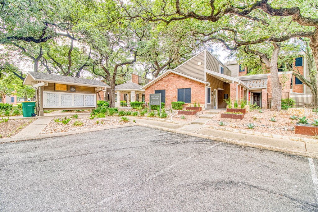 Exterior Exterior at Village Oaks Apartments, Austin
